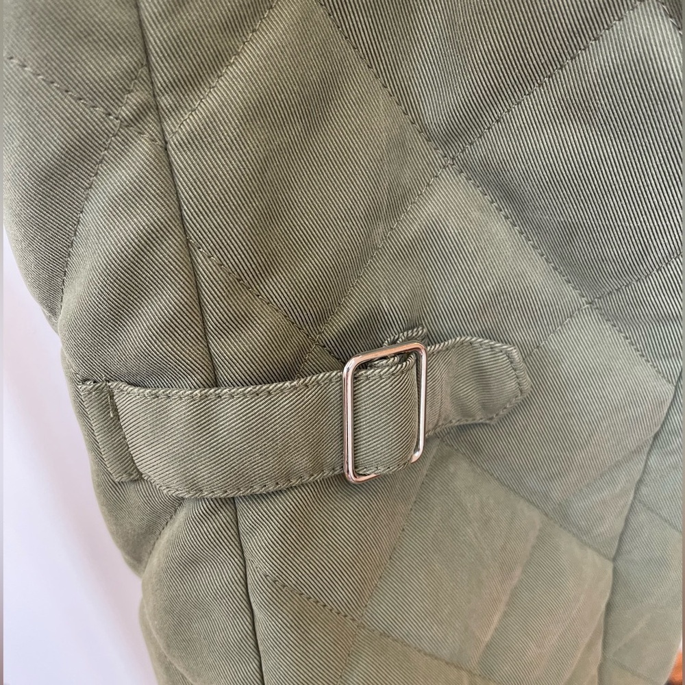 Orvis Green Quilted Vest with Pockets, Women’s size Large - Picture 4 of 7